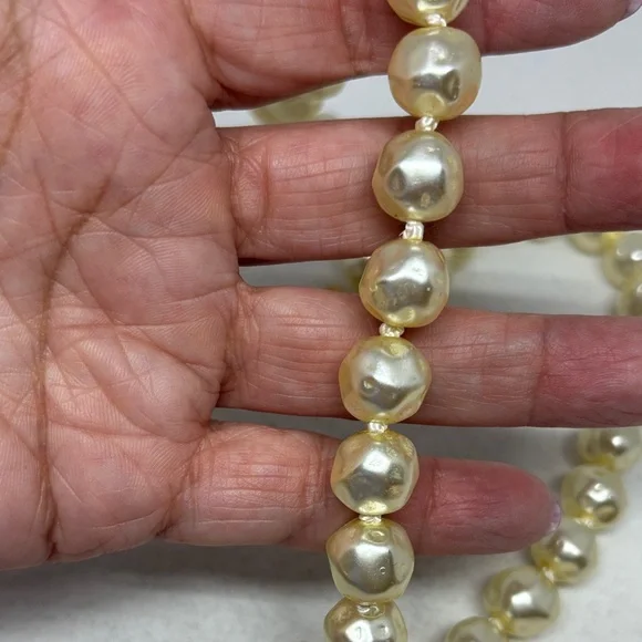 Christian Dior Cream Baroque Pearl Necklace
